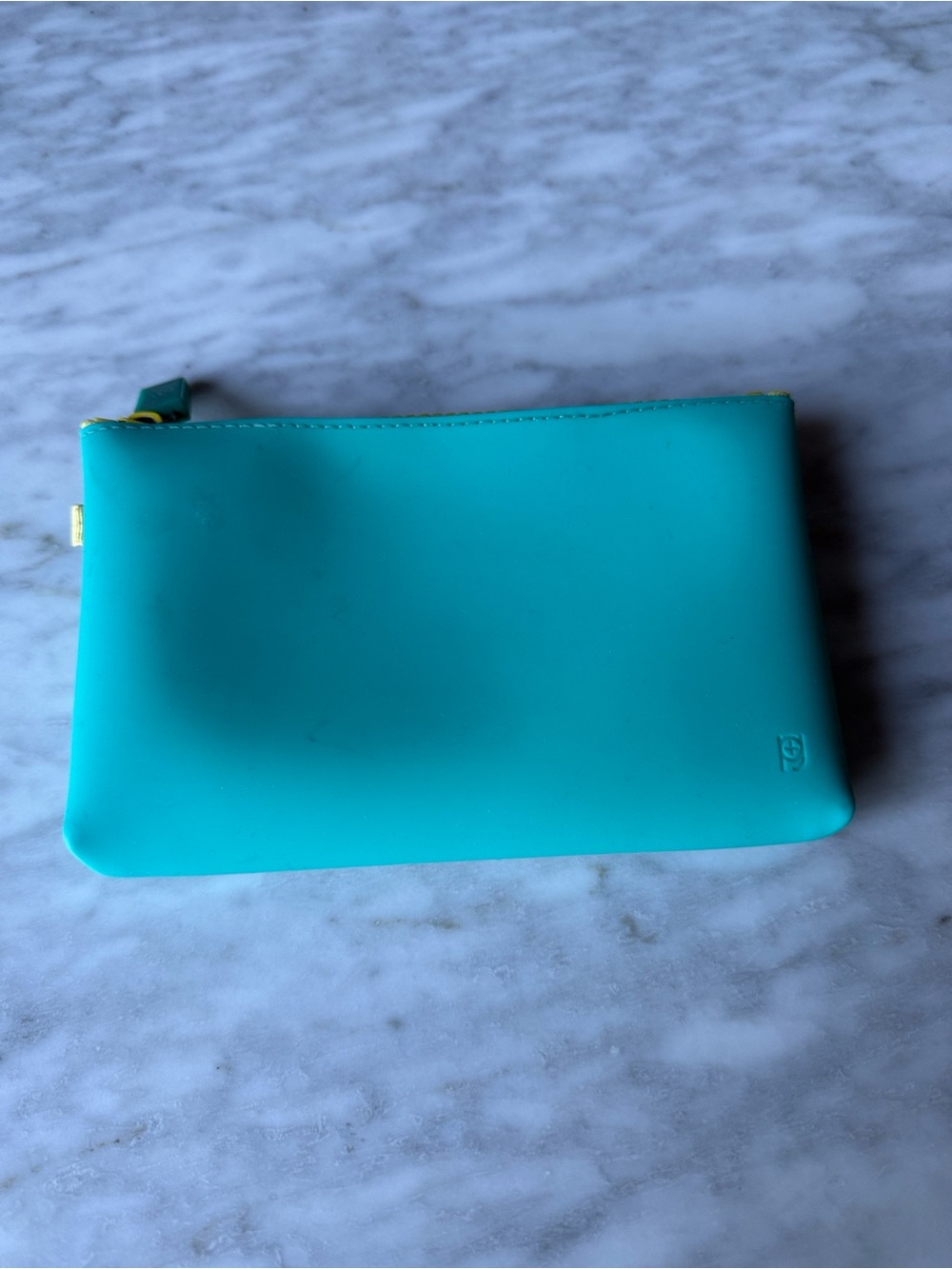 p + g design Teal Silicone Zip Pouch great condition